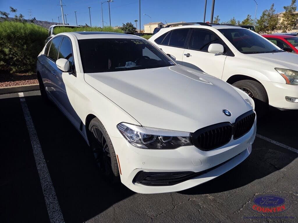 2018 BMW 5 Series 530i — photo 1 of 1