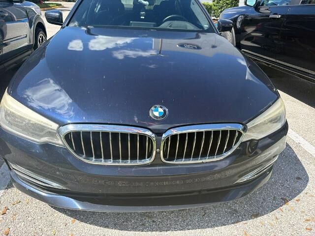 2017 BMW 5 Series 540i