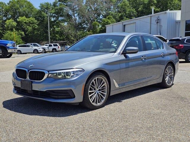 2020 BMW 5 Series 530i — photo 1 of 13