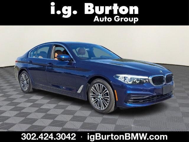 2020 BMW 5 Series 530i xDrive — photo 1 of 13