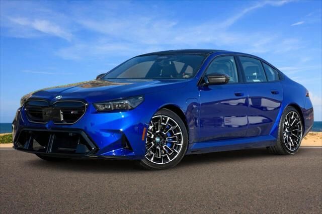 2025 BMW M5 Base