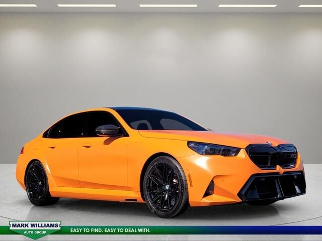 2026 BMW M5 Base — photo 1 of 13