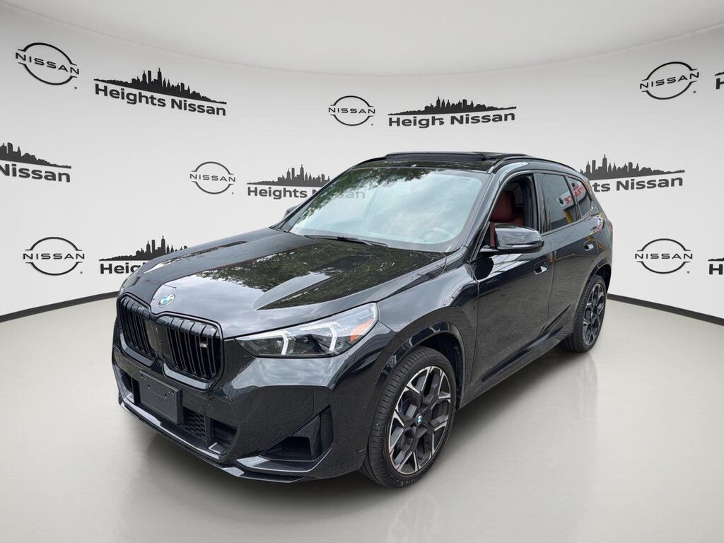 2026 BMW X1 M35i — photo 1 of 13