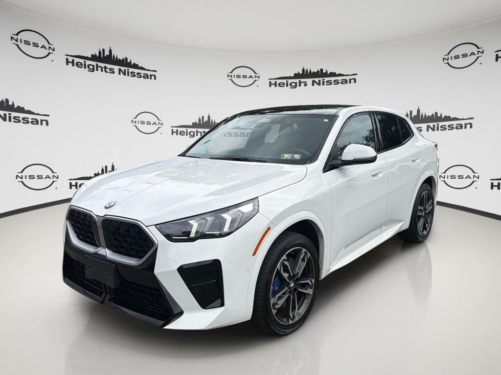 2025 BMW X2 xDrive28i — photo 1 of 13