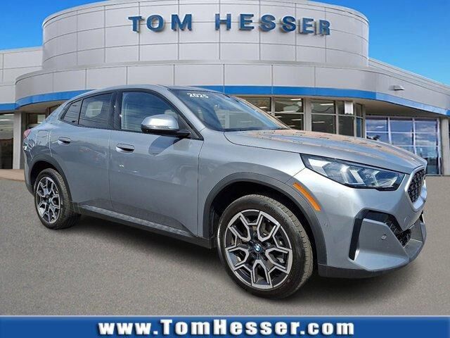2025 BMW X2 xDrive28i