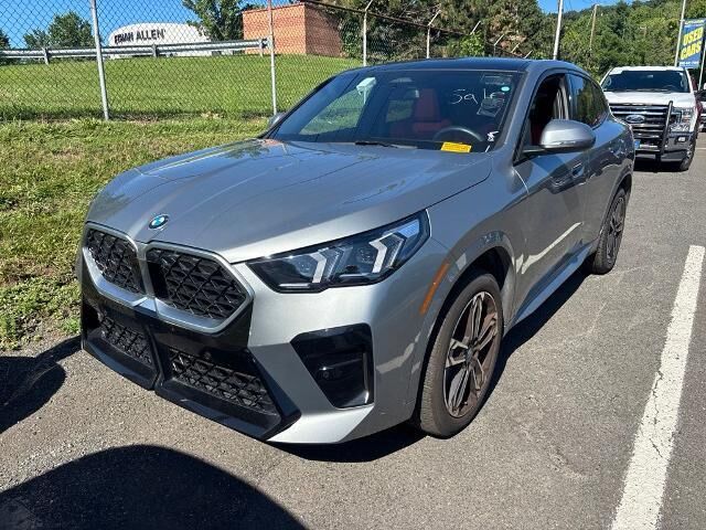 2025 BMW X2 xDrive28i