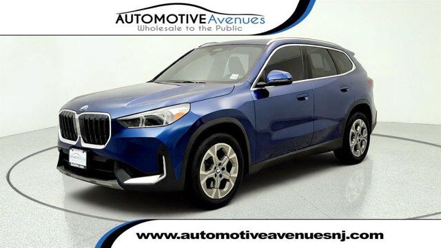 2023 BMW X1 xDrive28i — photo 1 of 13