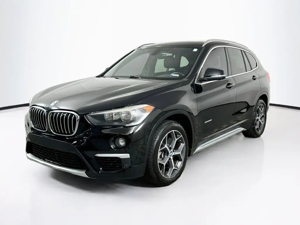 2016 BMW X1 xDrive28i — photo 1 of 13