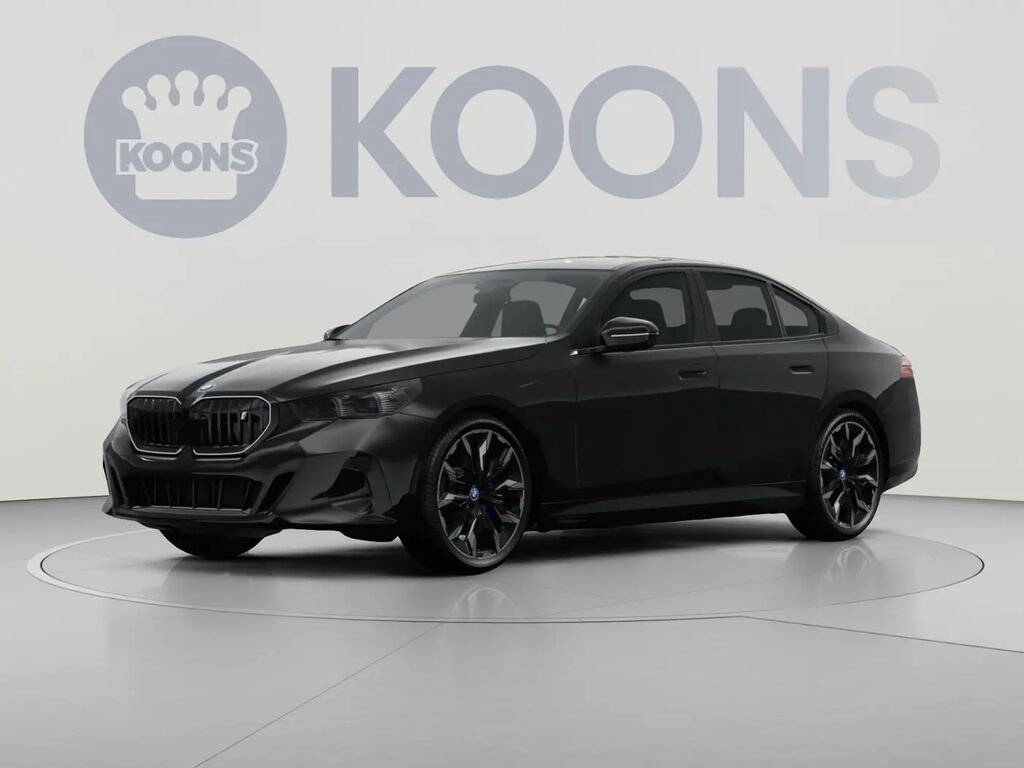 2025 BMW i5 xDrive40 — photo 1 of 3