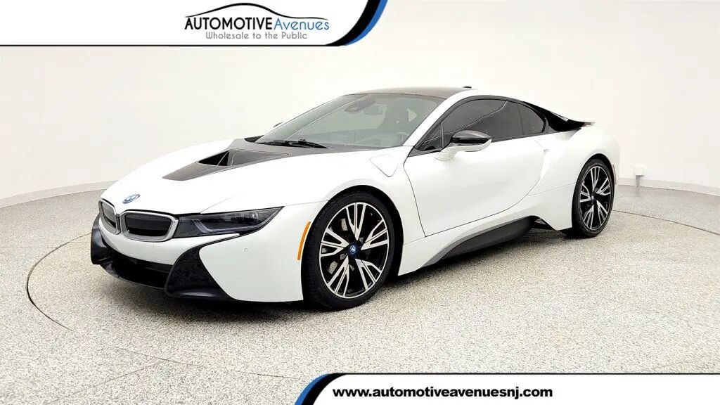 2015 BMW i8 Base