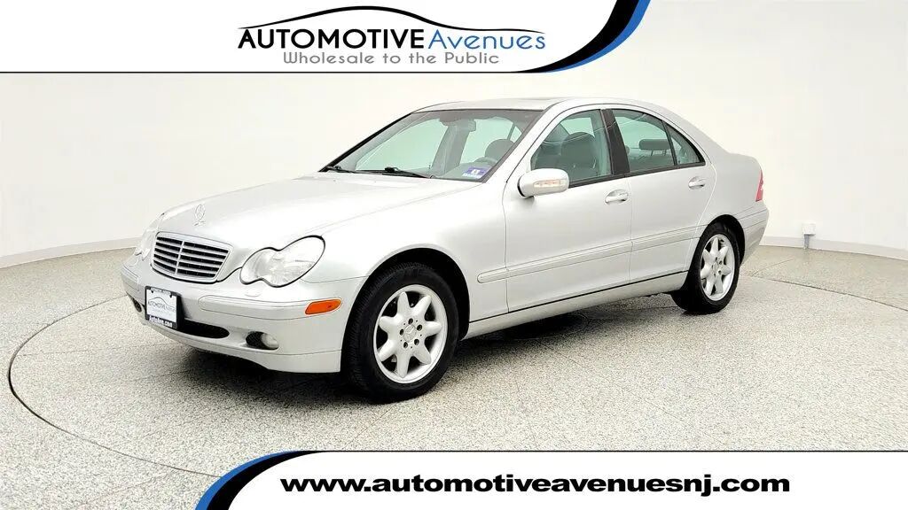 2003 Mercedes-Benz C-Class C 240 — photo 1 of 13