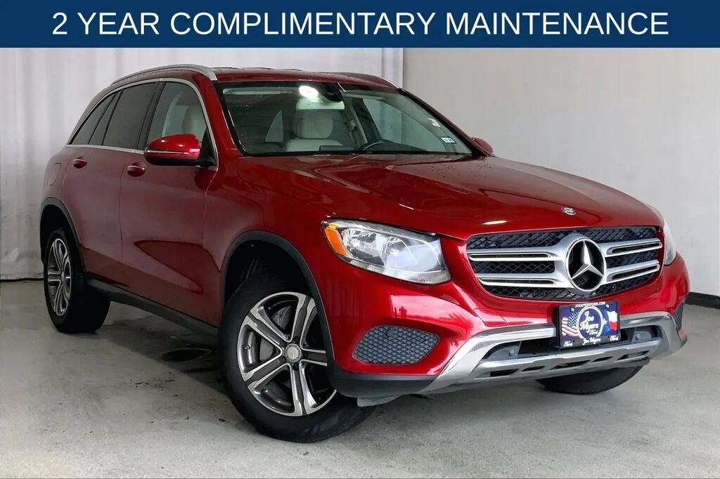 2016 Mercedes-Benz GLC GLC 300 — photo 1 of 13