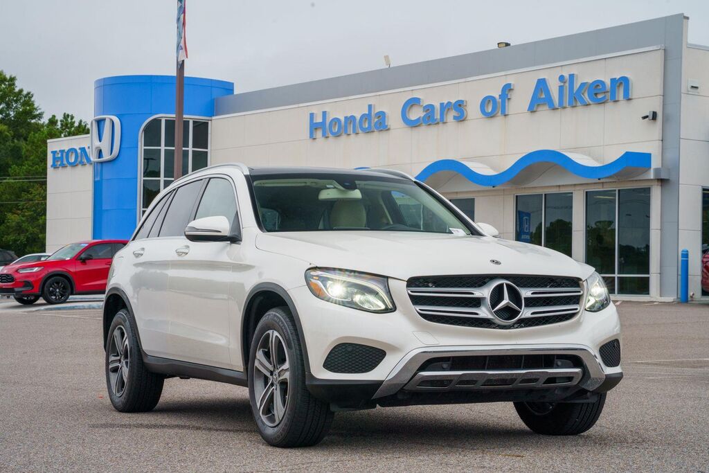 2019 Mercedes-Benz GLC GLC 300 — photo 1 of 13