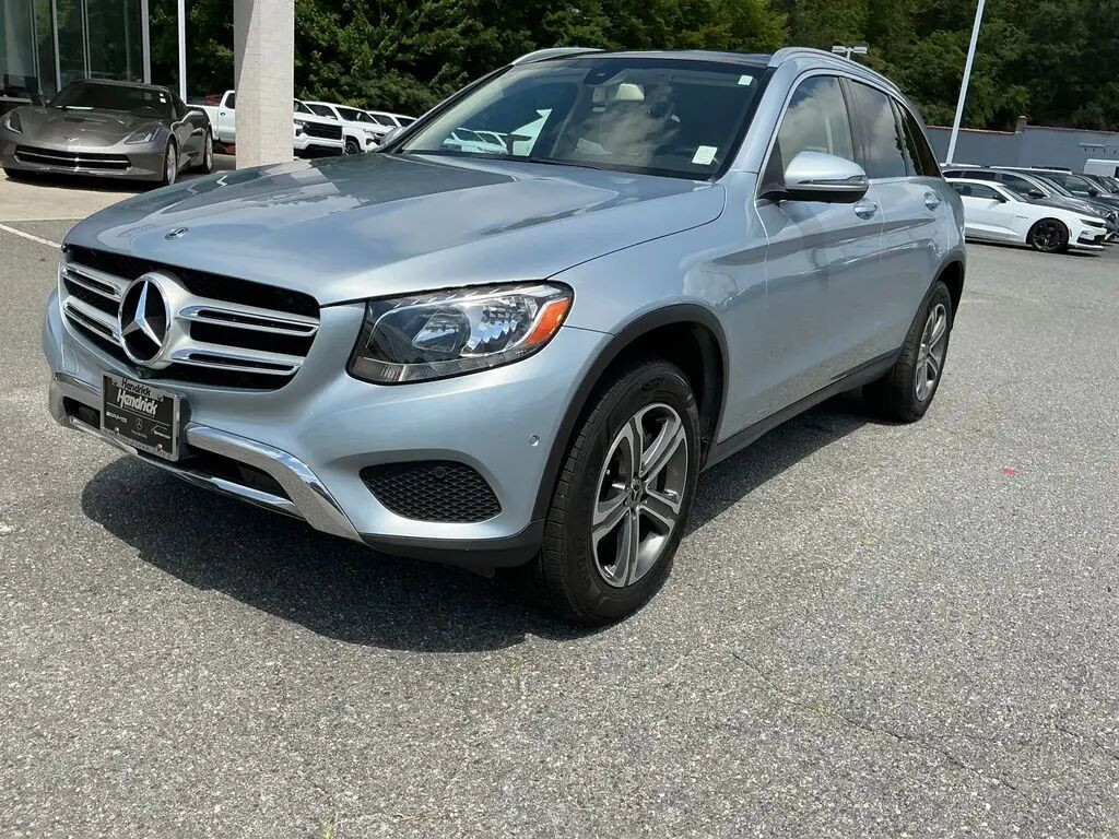 2018 Mercedes-Benz GLC GLC 300 4MATIC — photo 1 of 13