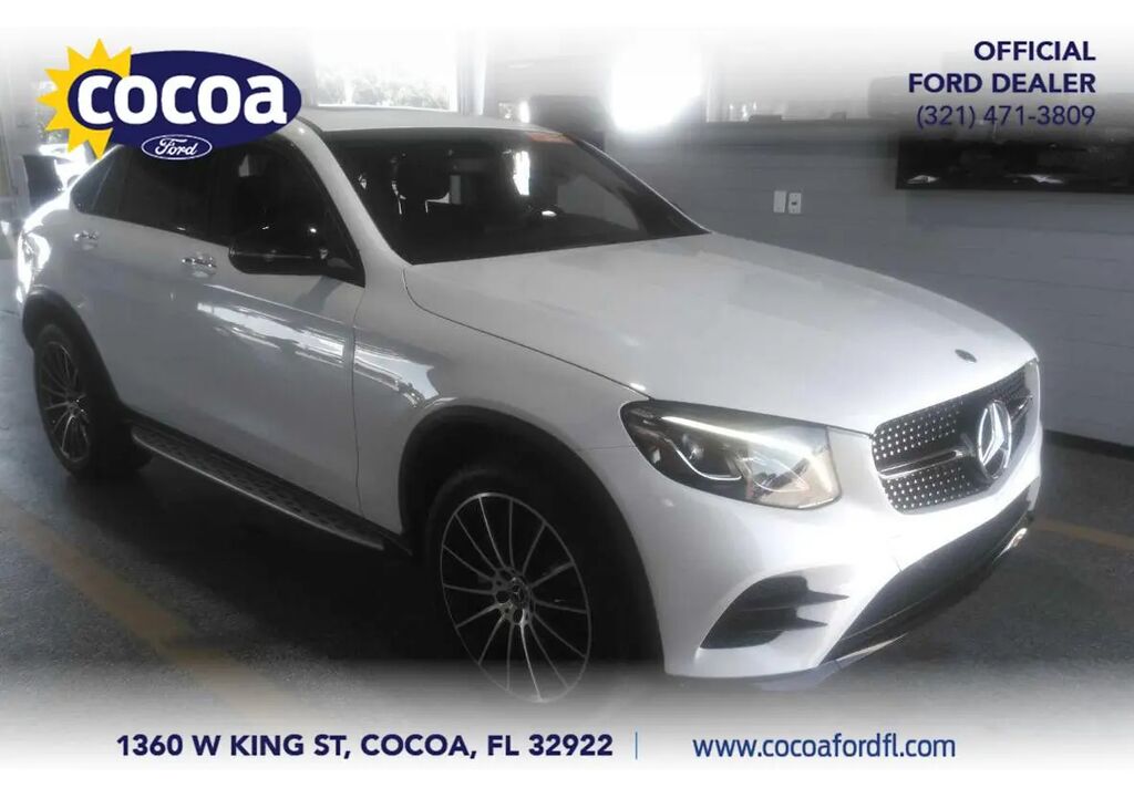 2018 Mercedes-Benz GLC GLC 300 4MATIC — photo 1 of 8