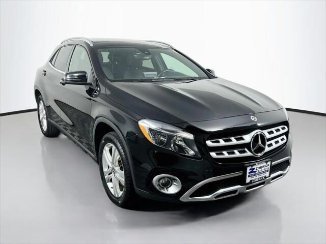 2020 Mercedes-Benz GLA GLA 250 4MATIC — photo 1 of 13