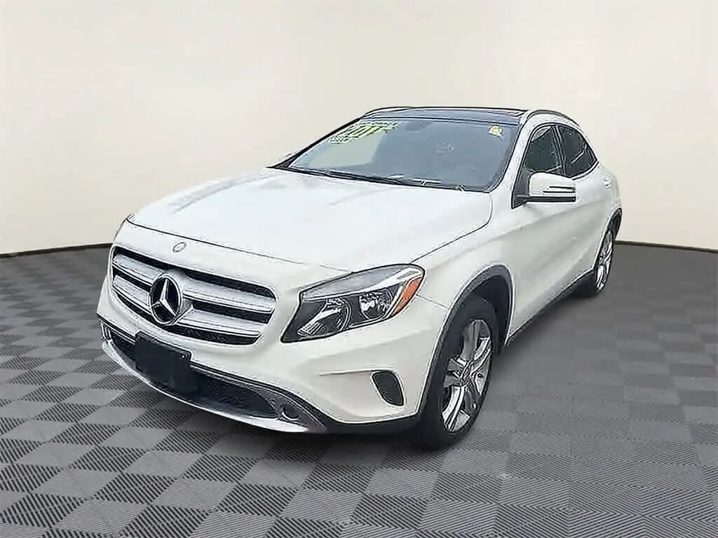 2015 Mercedes-Benz GLA GLA 250 4MATIC — photo 1 of 13