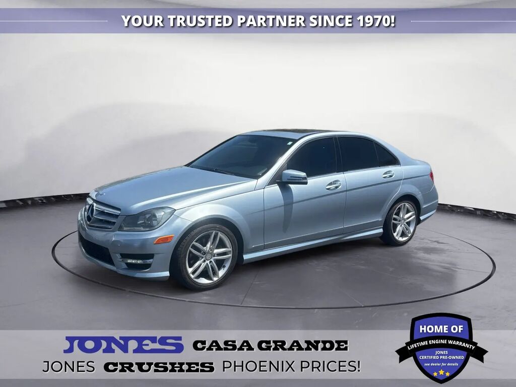 2013 Mercedes-Benz C-Class C 250 Luxury — photo 1 of 12