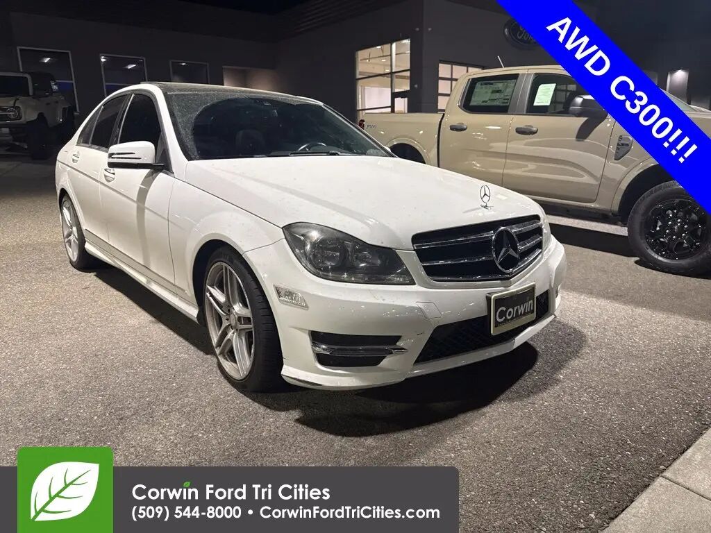 2014 Mercedes-Benz C-Class C 300 Luxury 4MATIC — photo 1 of 11