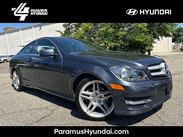 2013 Mercedes-Benz C-Class C 250 — photo 1 of 13