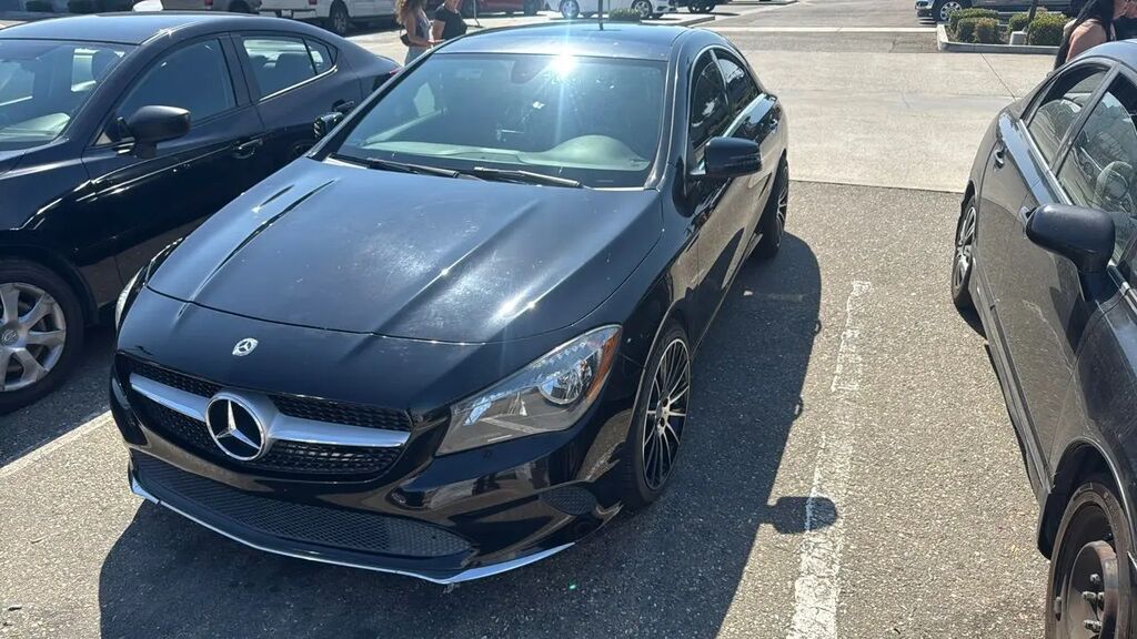 2019 Mercedes-Benz CLA CLA 250 — photo 1 of 4