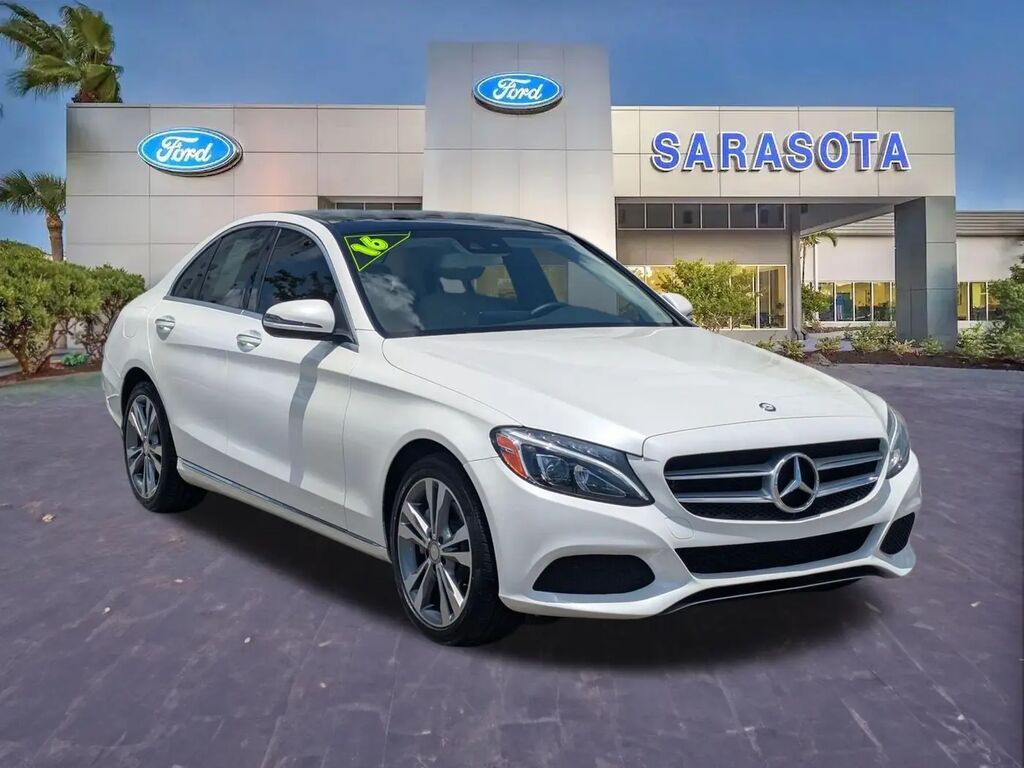 2016 Mercedes-Benz C-Class C 300 4MATIC — photo 1 of 13