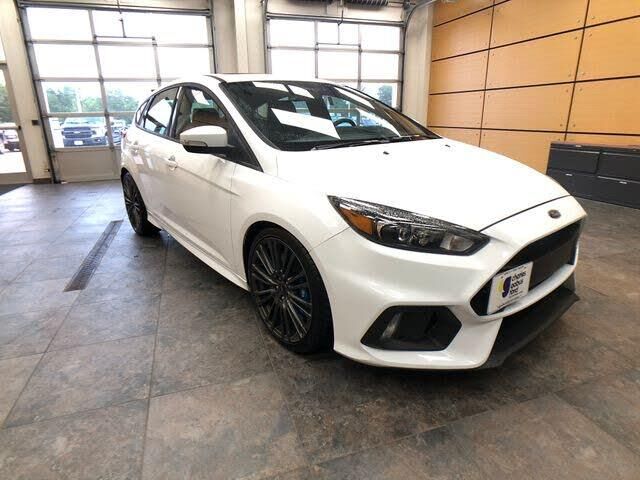 2017 Ford Focus RS — photo 1 of 1