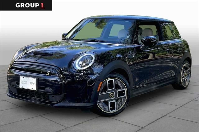 2024 MINI Hardtop 2 Door Cooper SE