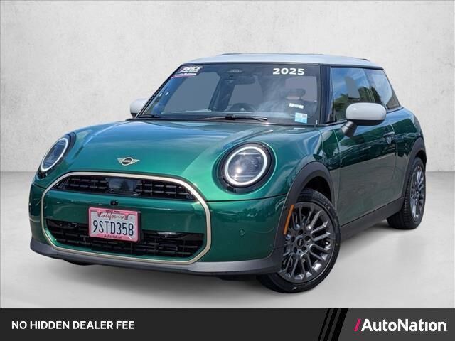 2025 MINI Hardtop 2 Door Cooper