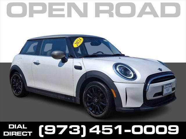 2024 MINI Hardtop 2 Door Cooper