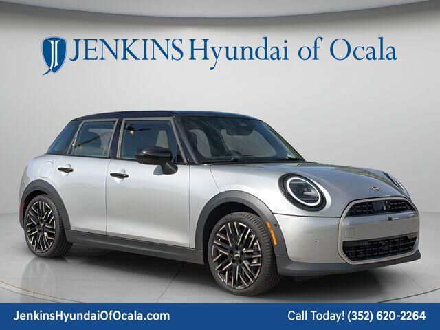 2025 MINI Hardtop 4 Door Cooper