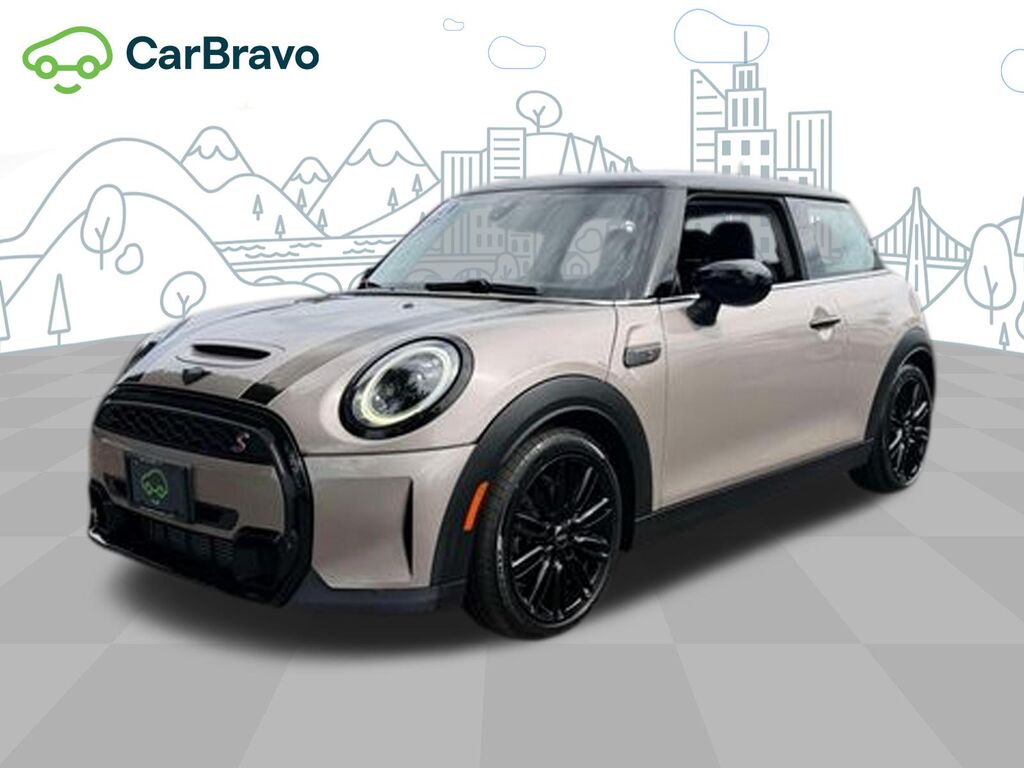 2024 MINI Hardtop 2 Door Cooper S — photo 1 of 7