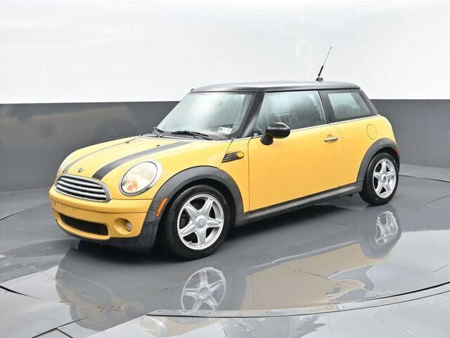 2009 MINI Cooper Base