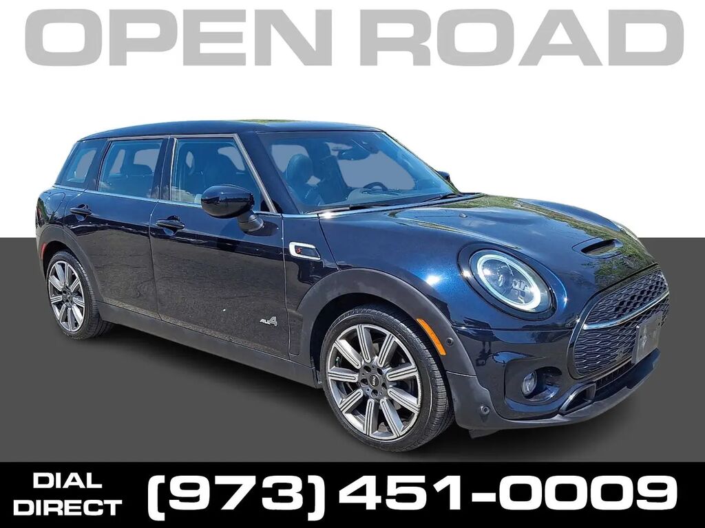2022 MINI Clubman Cooper S ALL4 — photo 1 of 13