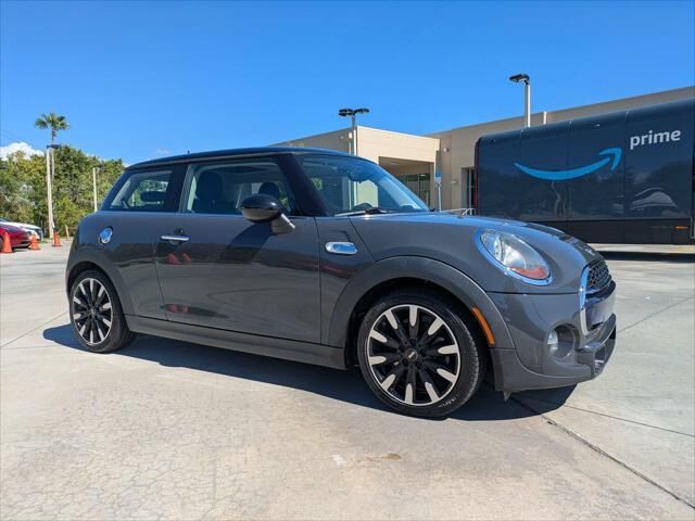2015 MINI Hardtop 2 Door Cooper S