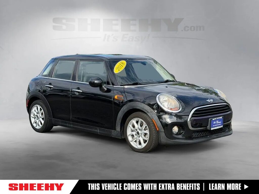 2018 MINI Hardtop 4 Door Cooper — photo 1 of 10