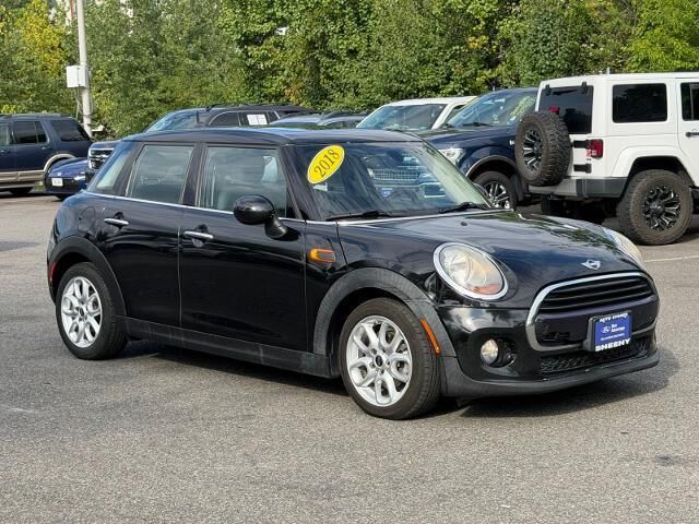 2018 MINI Hardtop 4 Door Cooper