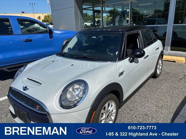 2015 MINI Hardtop 4 Door Cooper S