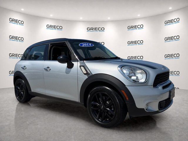 2014 MINI Cooper Countryman S — photo 1 of 13