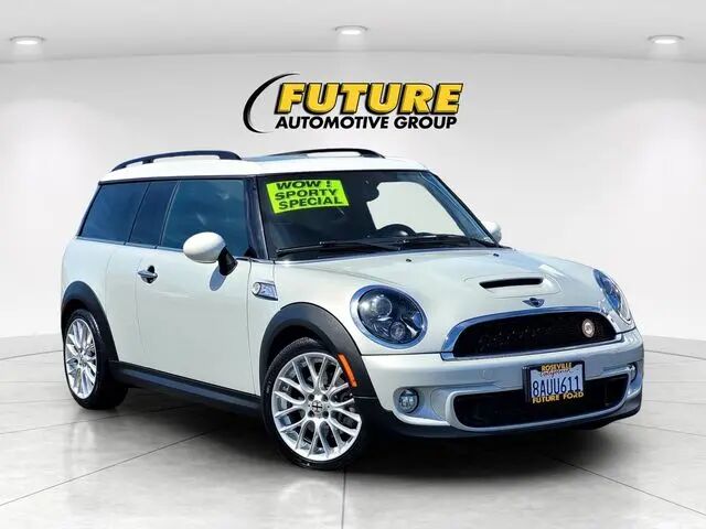 2014 MINI Clubman Cooper S — photo 1 of 13