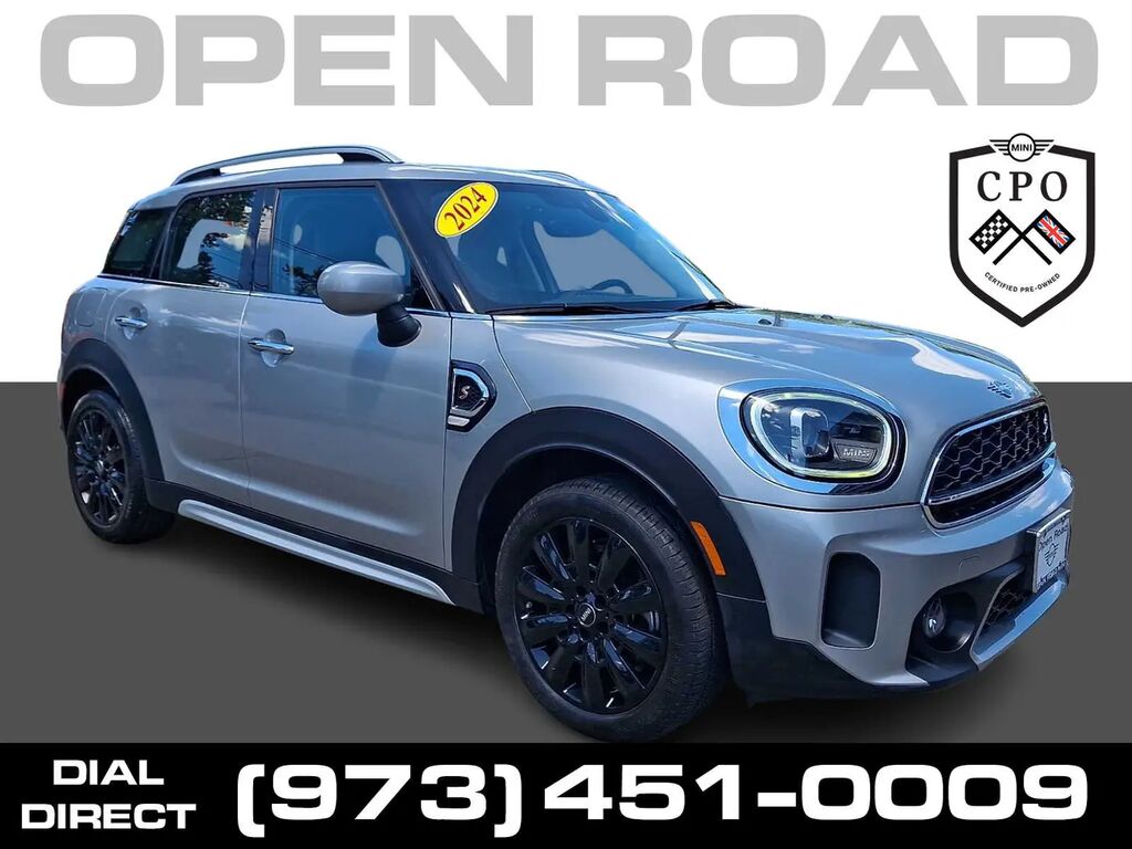2024 MINI Countryman Cooper S — photo 1 of 13