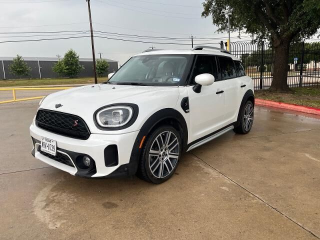 2024 MINI Countryman Cooper S — photo 1 of 12