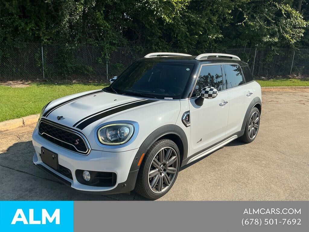 2017 MINI Countryman Cooper S ALL4 — photo 1 of 12