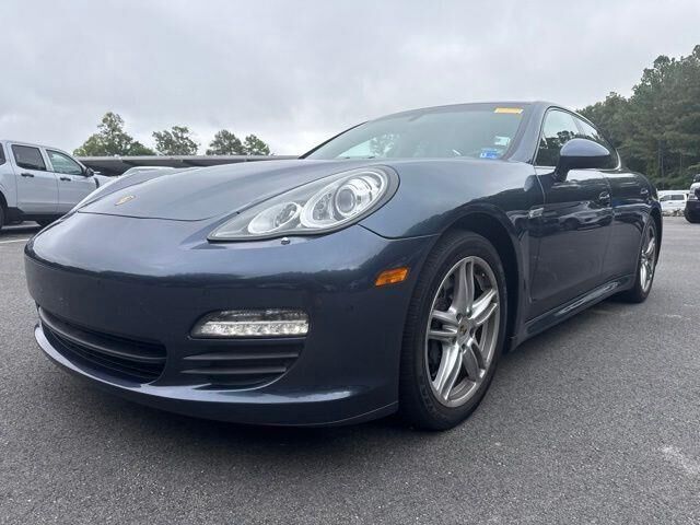 2011 Porsche Panamera 4
