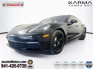 2017 Porsche Panamera 4