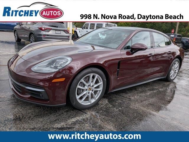 2019 Porsche Panamera Base — photo 1 of 13