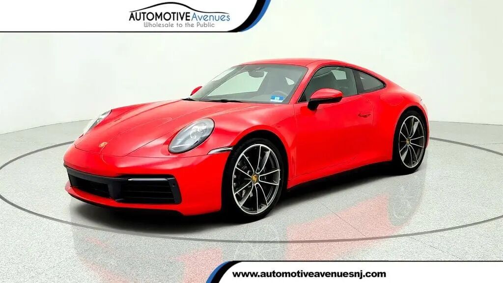 2020 Porsche 911 Carrera 4