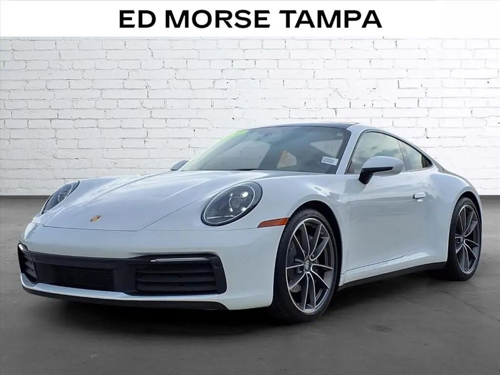 2020 Porsche 911 Carrera — photo 1 of 13