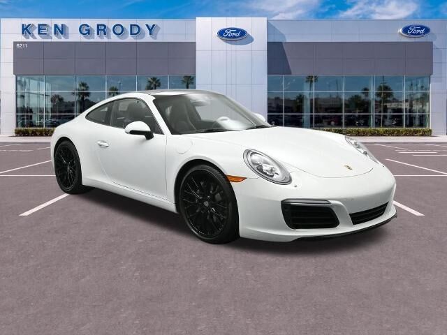 2017 Porsche 911 Carrera