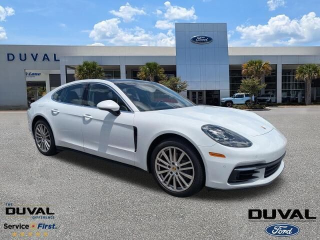 2017 Porsche Panamera 4S